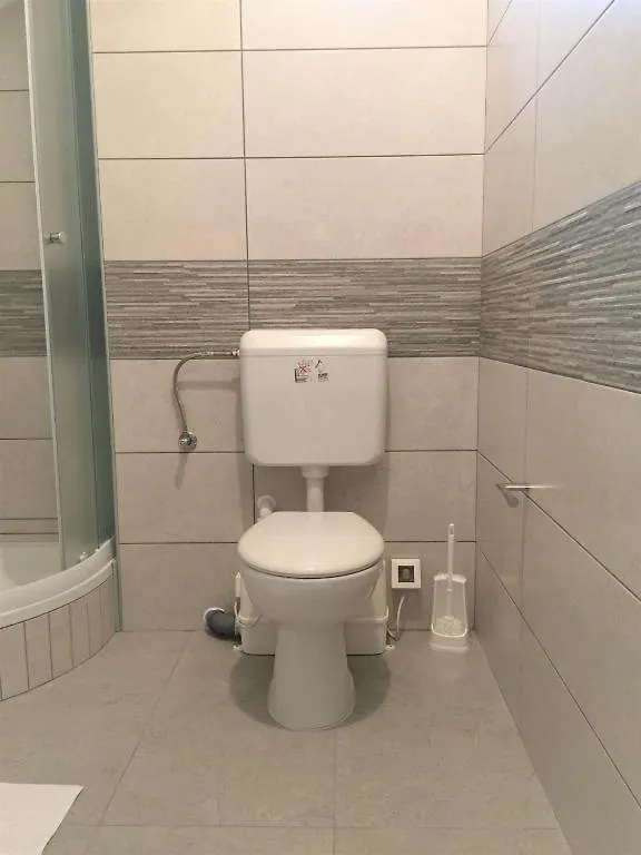 Orhideja Apartmani Rab Town Apartment